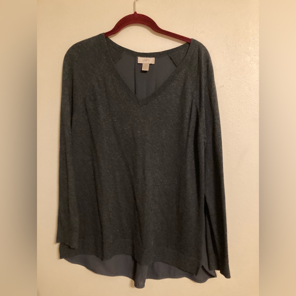 Loft gray long sleeve blouse